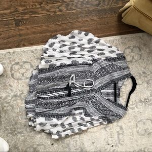 Patterned butterfly top